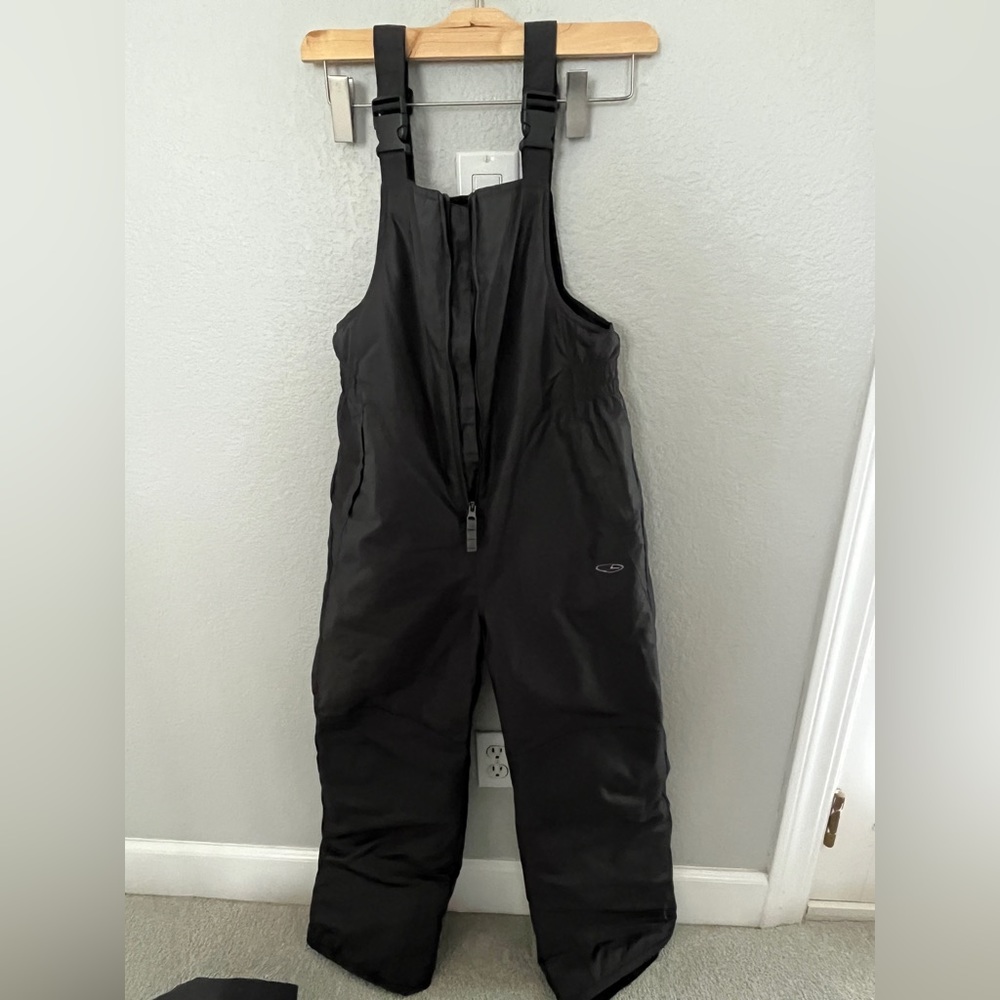 NWT: C9 boys gray snow bib size L 12/14